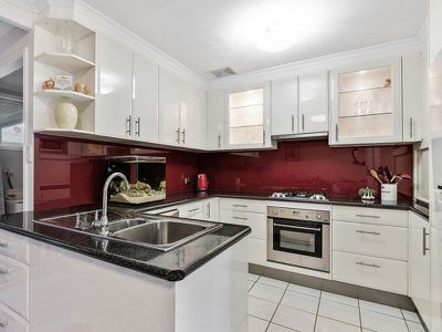 9 / 18 Magellan Road, Springwood