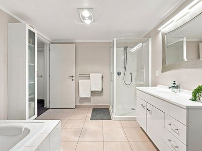 194 Beach Road, Campbells Bay
