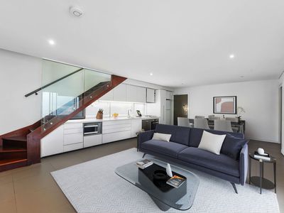 Rare Dual-Income Opportunity - Townhouse + Shop Front!