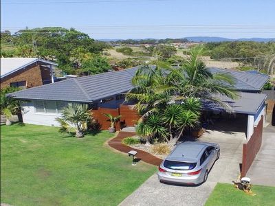 45 Lakeview Crescent, Forster