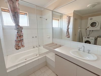 26 / 4 Ochiltree Street, Somerville