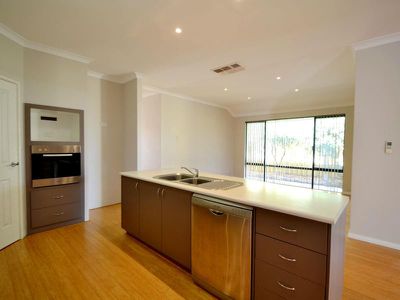 42 Daleford Way, Southern River