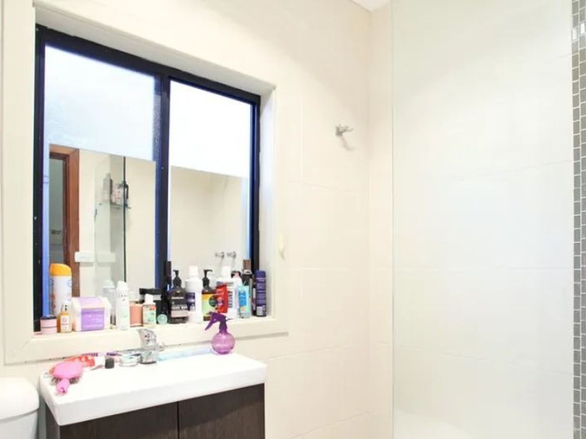 5 Leura Road, Auburn