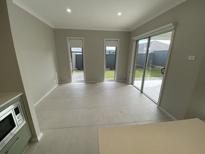 5 Figbird Street, Cooranbong