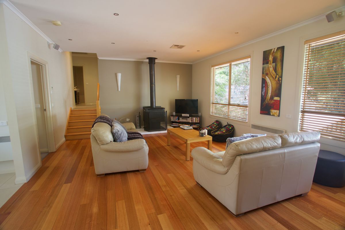 1 / 6 Man Court, Sawmill Settlement