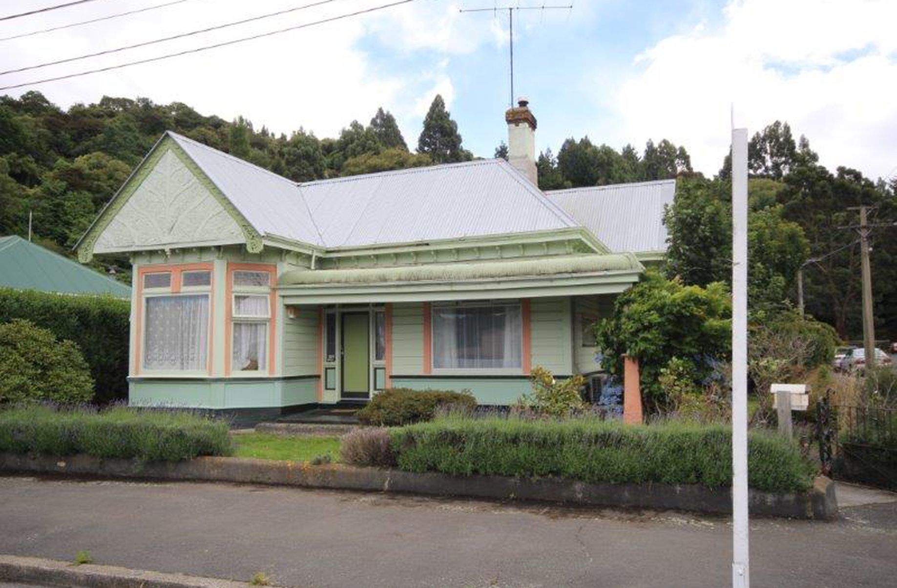 4 / 11 Paris Street, North East Valley