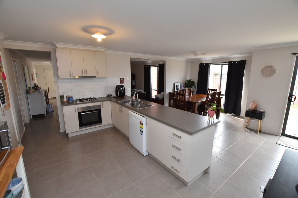 20 Olympic Street, Girgarre