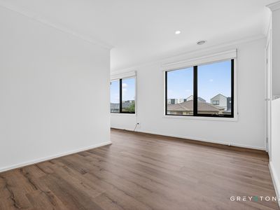 83 Merindah Boulevard, Deanside