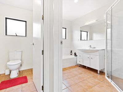 27 Connemara Court, West Harbour