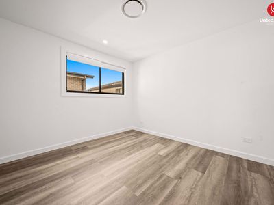 16a Flood Street, Austral