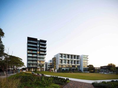 C0608 / 28 Rothschild Avenue, Rosebery