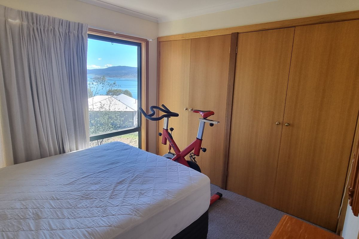 1 / 6 Adams Avenue, East Jindabyne