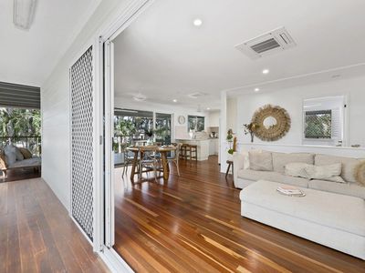 24 Lindeman Avenue, Slade Point