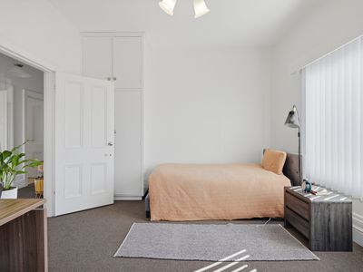 1 Vernon Street, South Launceston