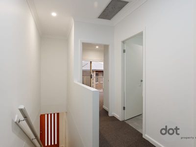 5 / 92A Bridge Street, Waratah