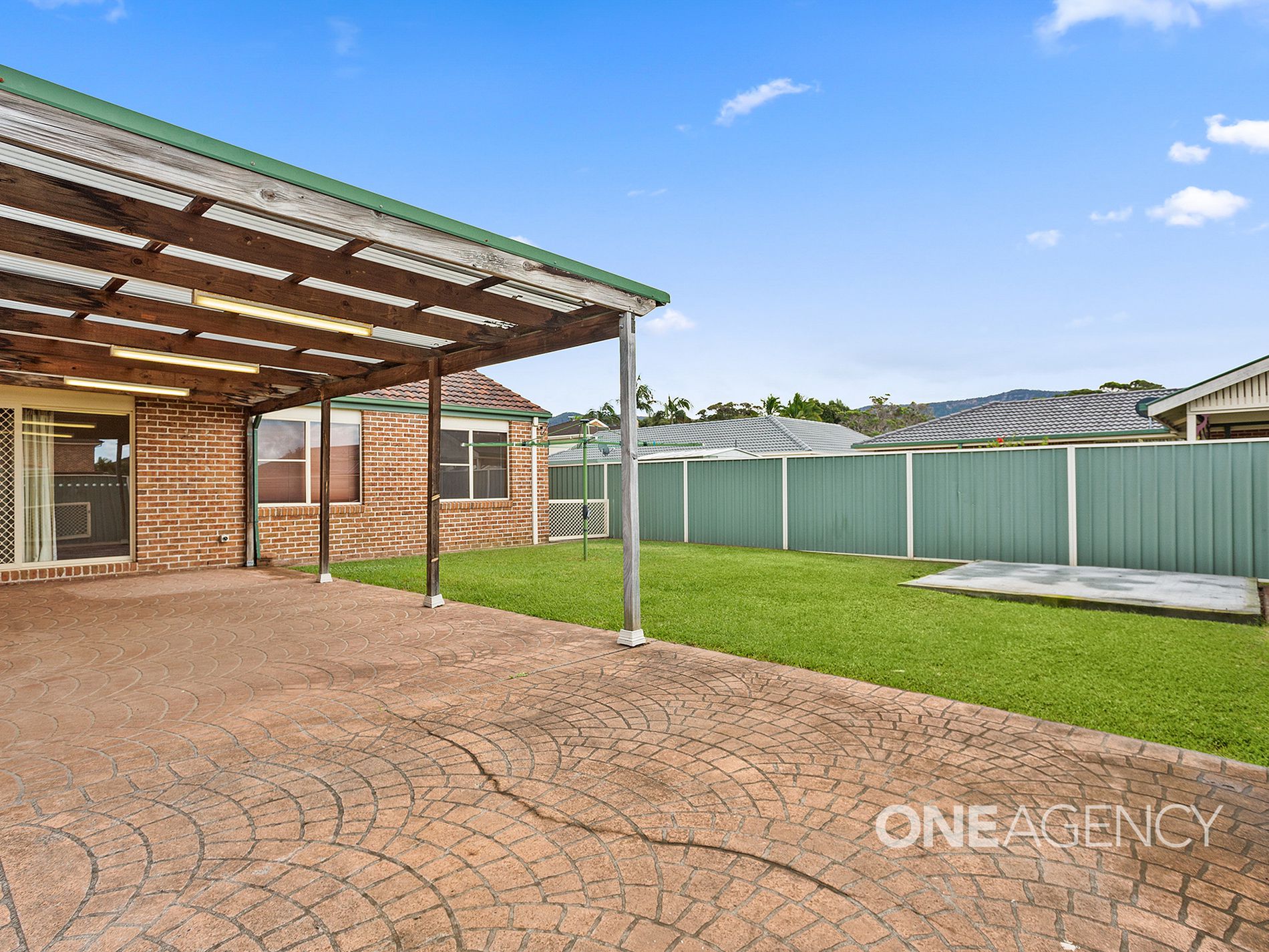 1 Amanda Place, Horsley