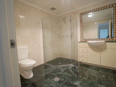 24 / 3 Wulumay Close, Rozelle
