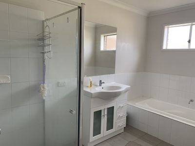 52 Madden Drive, Griffith