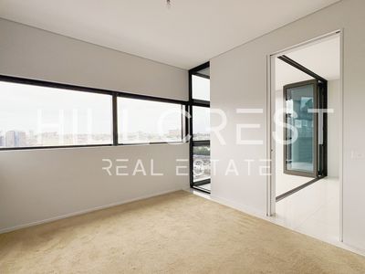 1705/8 Park Lane, Chippendale