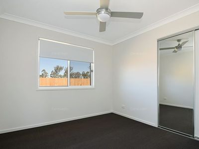 4 Dawn Drive, Glenvale