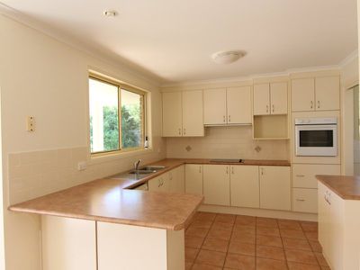 8 Thora Close, Forster