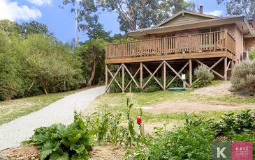 6 Lenne Road, Beaconsfield Upper