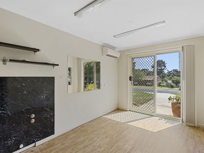 2 HEFFEY COURT, Seymour