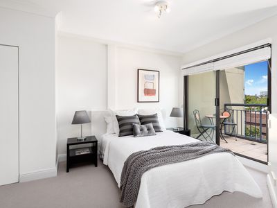 406 / 82-84 Abercrombie Street , Chippendale