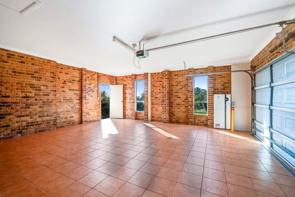 403 Richmond Hill Road, Richmond Hill
