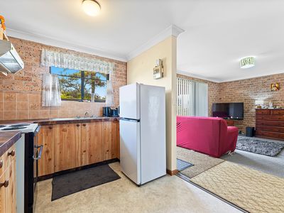 4 / 32 Cresswick Parade, Dalmeny