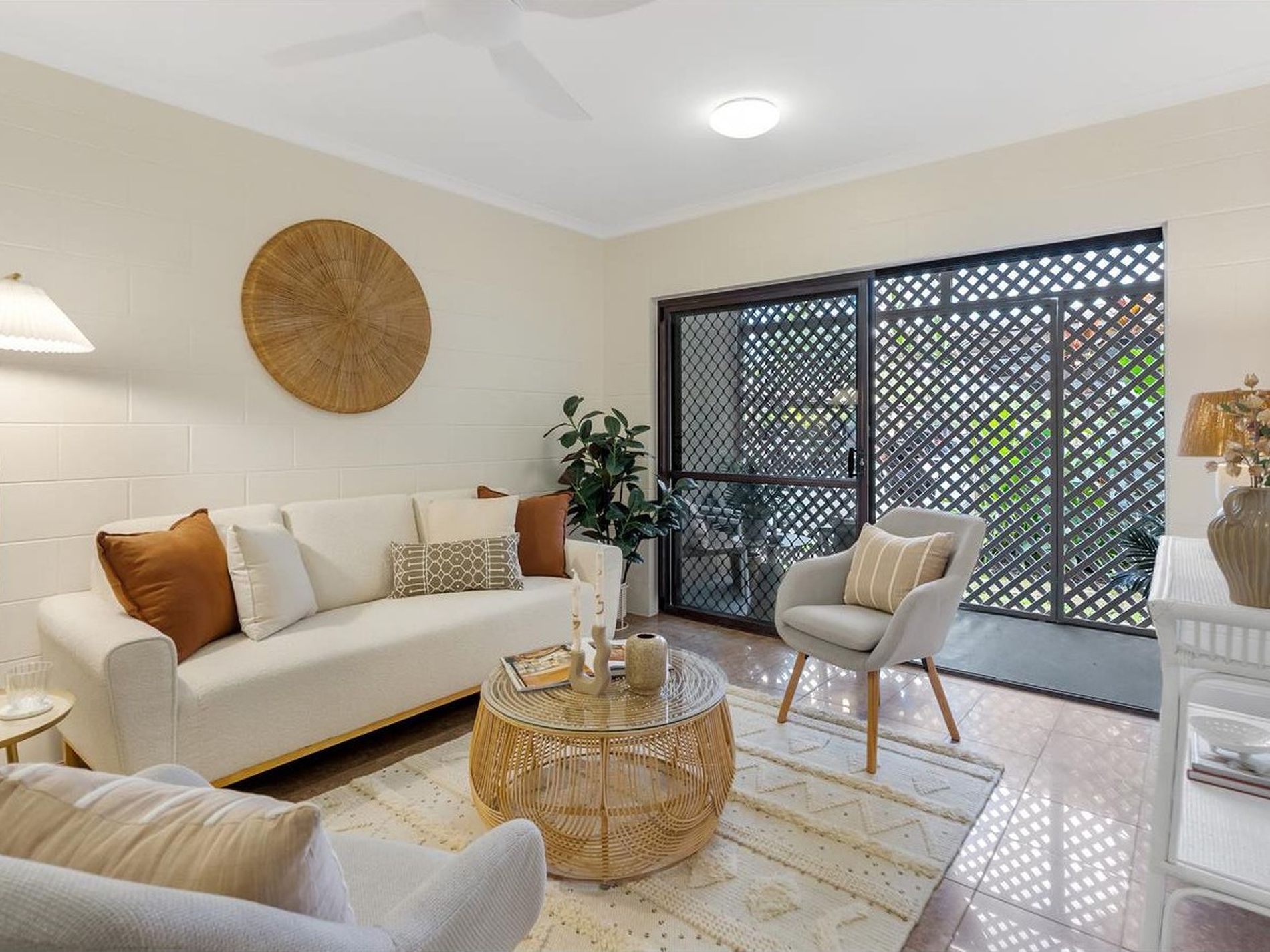 18 / 439-443 Severin Street, Manunda