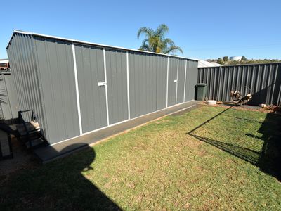 7 Hydrangea Avenue, Parkes