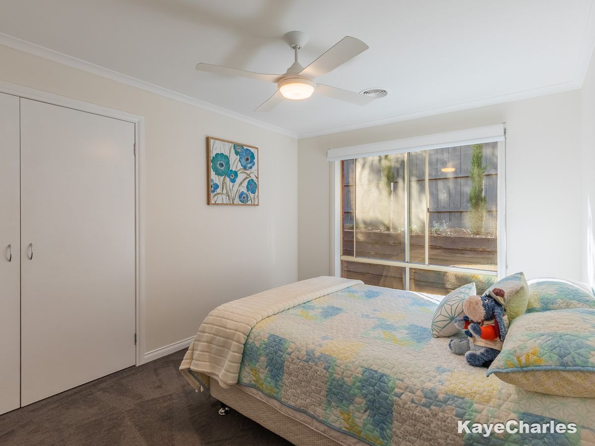 6 Mountain View Circuit, Beaconsfield