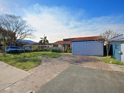 24 Dampier Avenue, City Beach