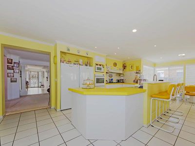 21 Meadow Way, Tarneit