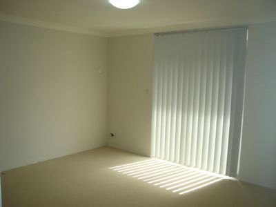 3 / 12 Rome Street, Canterbury