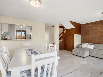 9 / 16 ARCADIA DRIVE, Shoalwater
