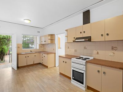 1 Waterside Crescent, Earlwood