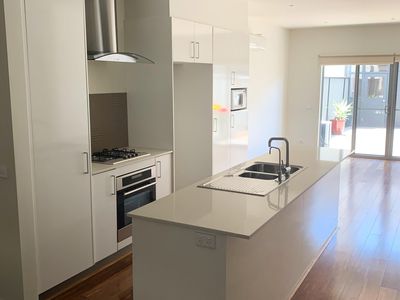 2/60-70 Cradle Mountain Drive, Craigieburn