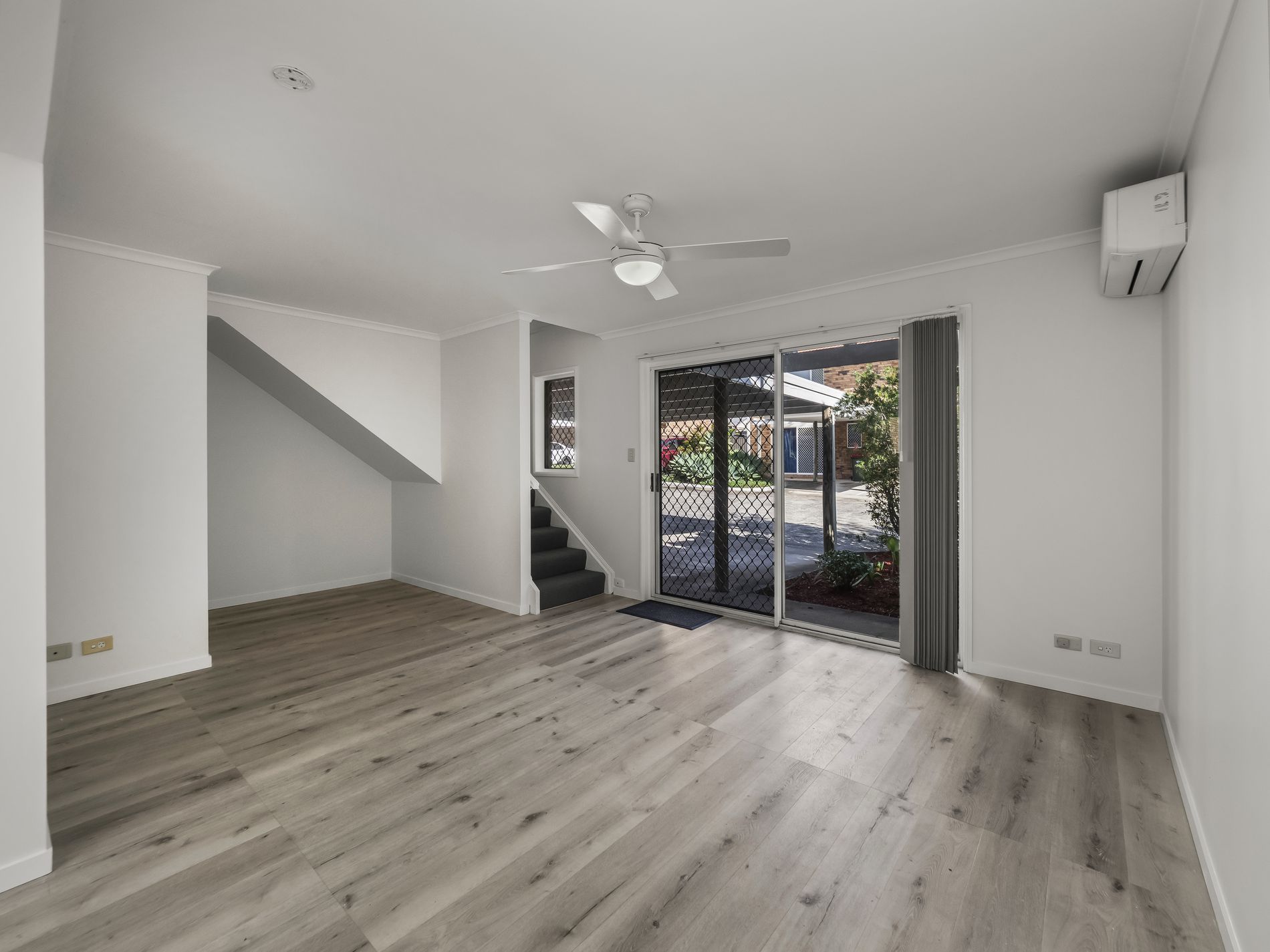 17 / 54 Monash Road, Loganlea
