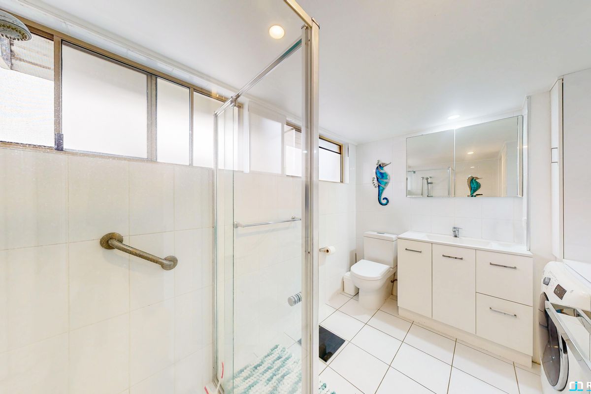 114 / 24 Lake Weyba Drive, Noosaville