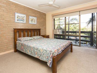 1 / 2 Lewis Street, Airlie Beach