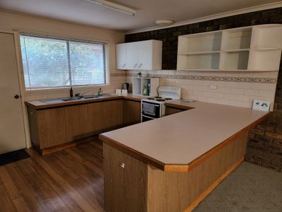 2 / 1B JONES STREET, Avenel