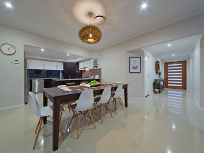 66 Feathertail Place, Wakerley