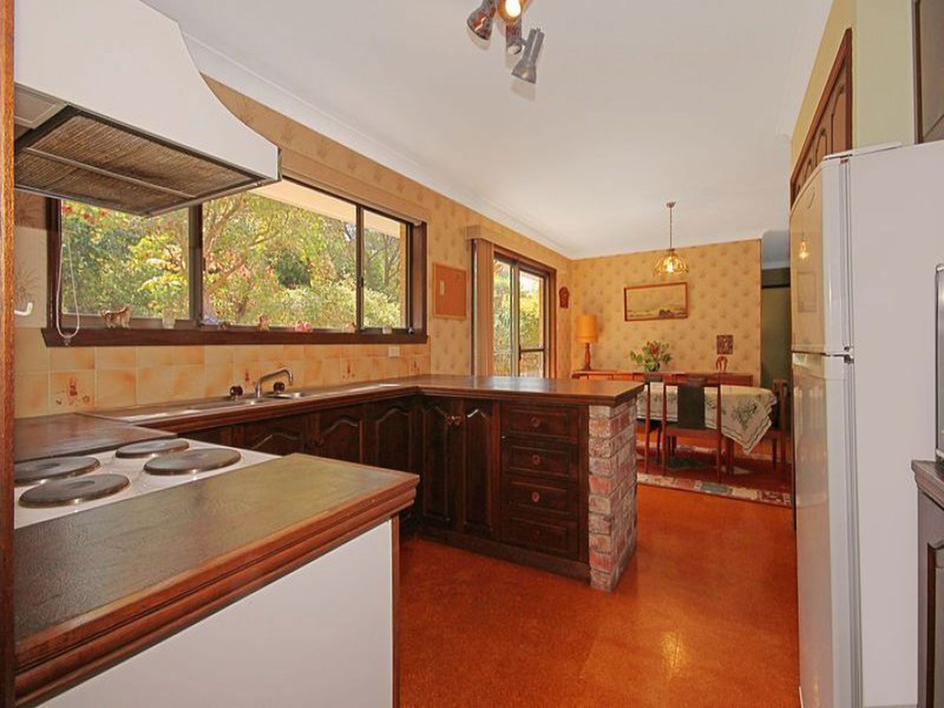 2A Bushland Avenue, Mollymook