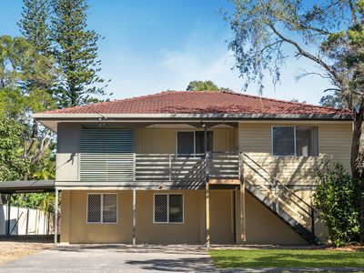 16 William Street, Rochedale South