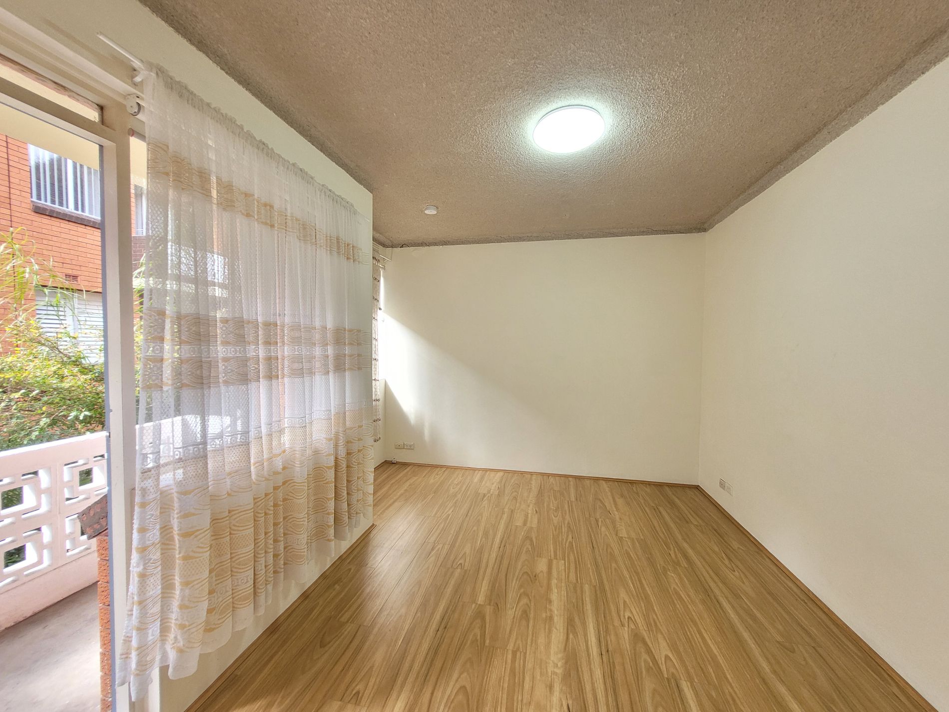 2 / 10 Melrose Avenue, Wiley Park