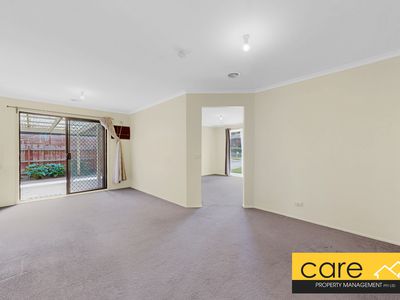 43 Meredith Crescent, Hampton Park