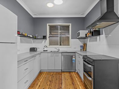 83 Swanson Street, Weston