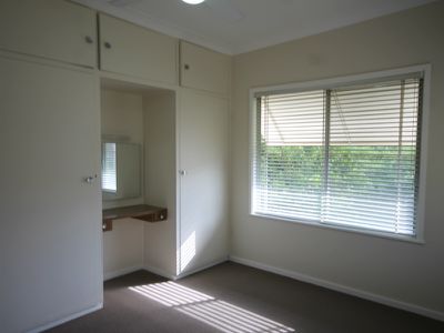 19-21 Golden Highway, Merriwa